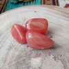 Aardbeienkwarts trommelsteen